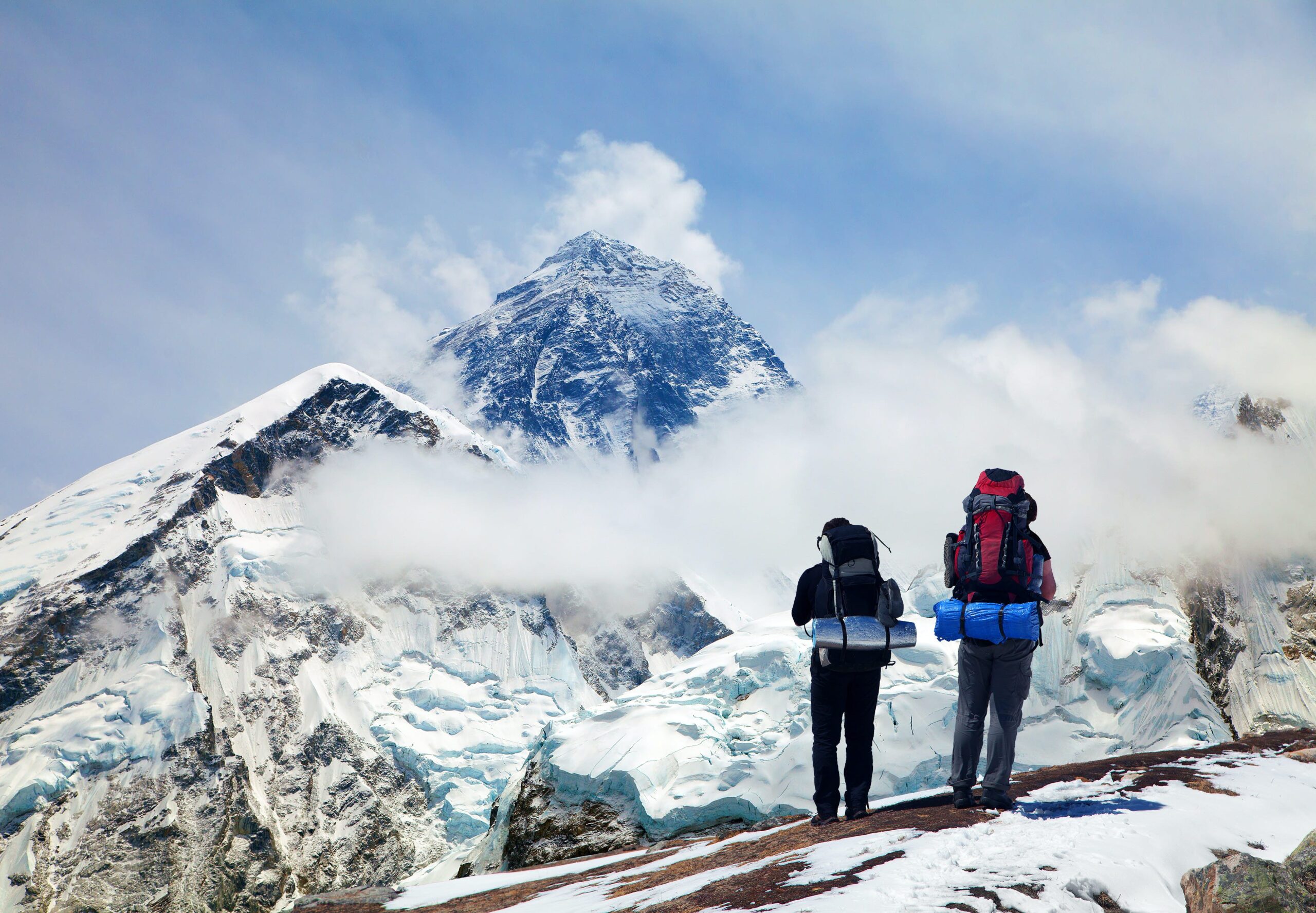 mountain trekking in nepal